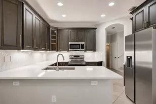 8169 Stone Leaf Ln, Tampa, FL 33647 - Photo 4
