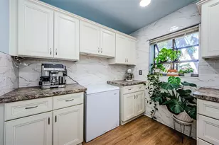 7241 56th Ave N, Saint Petersburg, FL 33709 - Photo 10