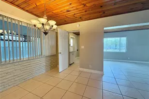 360 72nd Ave, Saint Petersburg, FL 33706 - Photo 24