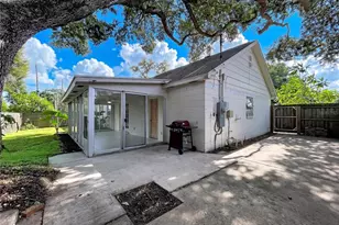 3604 Marco Dr, Tampa, FL 33614 - Photo 28
