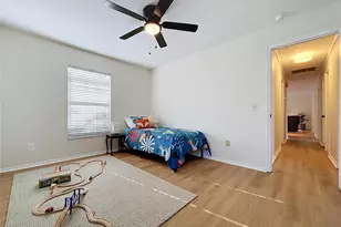 3604 Marco Dr, Tampa, FL 33614 - Photo 22