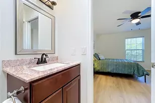 3604 Marco Dr, Tampa, FL 33614 - Photo 18