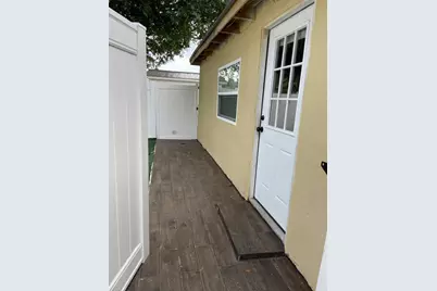 9014 Wheathill Way, Tampa, FL 33615 - Photo 16