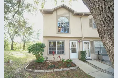 2263 Fletchers Point Circle, Tampa, FL 33613 - Photo 2