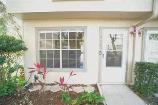 2263 Fletchers Point Cir, Tampa, FL 33613 - Photo 2