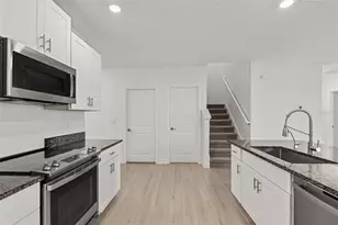 9663 Branching Ship Trce, Wesley Chapel, FL 33545 - Photo 16