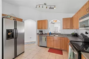 10731 Navigation Dr, Riverview, FL 33579 - Photo 12