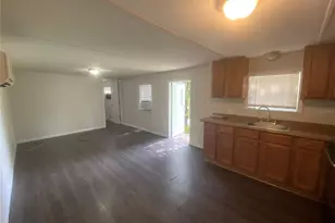 38313 Tucker Rd, Zephyrhills, FL 33542 - Photo 6