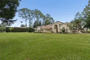 18811 Victor Manuel Dr, Lutz, FL 33548 - Photo 8