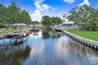 406 14th Street SW, Ruskin, FL 33570 - Photo 12