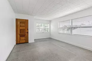 8706 Ruth Pl, Tampa, FL 33604 - Photo 14