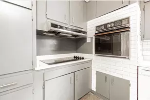 8706 Ruth Pl, Tampa, FL 33604 - Photo 28