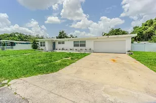 8706 Ruth Pl, Tampa, FL 33604 - Photo 8