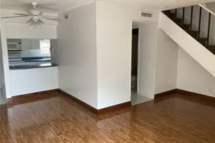 8014 Peach Dr, Tampa, FL 33637 - Photo 6