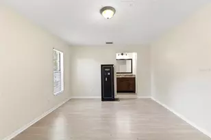 8904 W Flora St, Tampa, FL 33615 - Photo 36