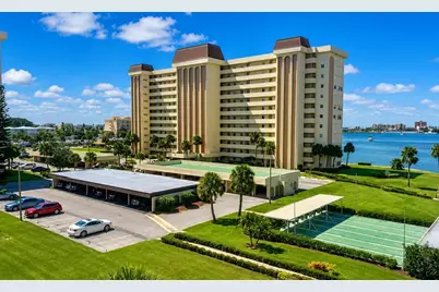 4575 Cove Circle #506, Saint Petersburg, FL 33708 - Photo 1