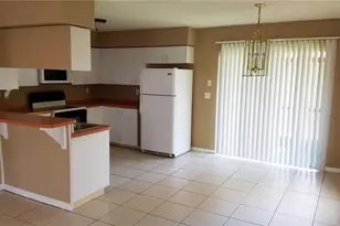 132 Douglas Rd W, Oldsmar, FL 34677 - Photo 4