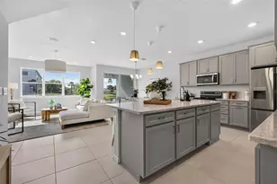 11301 Beach Walk Wy NE, Saint Petersburg, FL 33716 - Photo 8