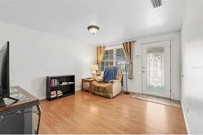 6006 N Hubert Ave, Tampa, FL 33614 - Photo 8