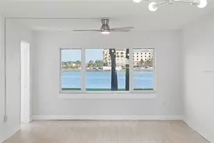 4775 Cove Cir, Saint Petersburg, FL 33708 - Photo 24
