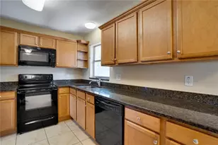 12535 79th Ave, Seminole, FL 33776 - Photo 10