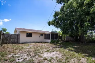 12535 79th Ave, Seminole, FL 33776 - Photo 24