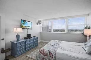 500 Treasure Island Causeway, Treasure Island, FL 33706 - Photo 20