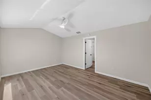 647 Bonnie Blvd, Palm Harbor, FL 34684 - Photo 18