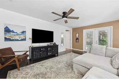 1209 E Crenshaw Street, Tampa, FL 33604 - Photo 8