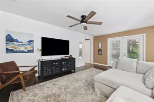 1209 E Crenshaw St, Tampa, FL 33604 - Photo 8
