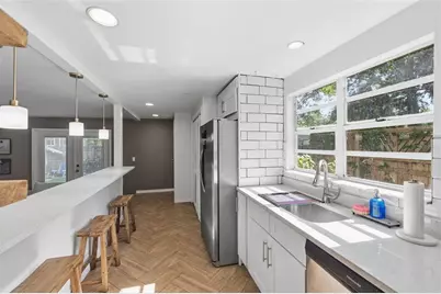 1209 E Crenshaw Street, Tampa, FL 33604 - Photo 12