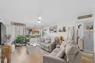 103 1st St E, Saint Petersburg, FL 33715 - Photo 6