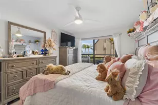 103 1st St E, Saint Petersburg, FL 33715 - Photo 4