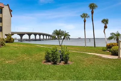 103 1st Street E #115, Saint Petersburg, FL 33715 - Photo 22