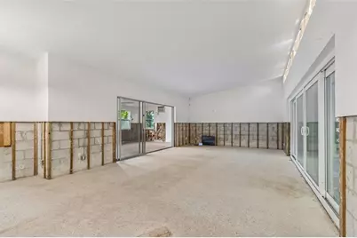 3901 50th Avenue S, Saint Petersburg, FL 33711 - Photo 10