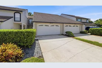 4205 Arborwood Lane, Tampa, FL 33618 - Photo 4