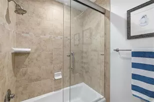 4205 Arborwood Ln, Tampa, FL 33618 - Photo 26