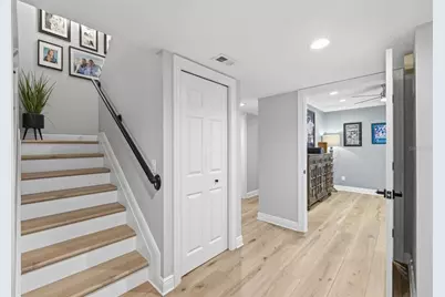 4205 Arborwood Lane, Tampa, FL 33618 - Photo 14