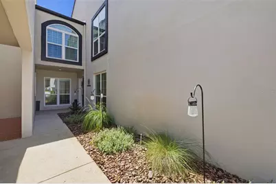 4205 Arborwood Lane, Tampa, FL 33618 - Photo 6