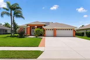 5805 Wedgefield Dr, Zephyrhills, FL 33541 - Photo 1
