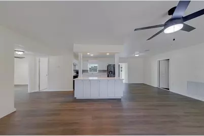 5937 38th Avenue N, Saint Petersburg, FL 33710 - Photo 10