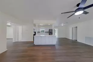 5937 38th Ave N, Saint Petersburg, FL 33710 - Photo 10