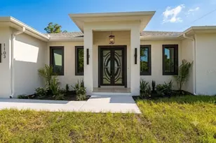 1103 Alpine Dr, Brandon, FL 33510 - Photo 2