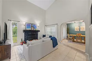 13302 Arena Pl, Tampa, FL 33612 - Photo 4