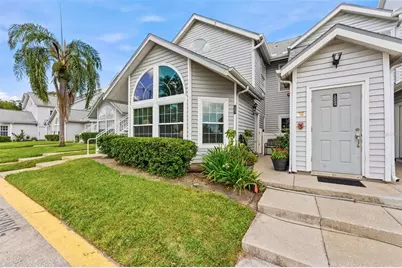 12237 Armenia Gables Cir, Tampa, FL 33612 - Photo 4