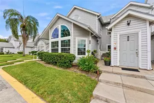 12237 Armenia Gables Cir, Tampa, FL 33612 - Photo 4