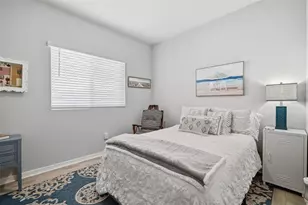 31477 Westbury Ests Ave, Wesley Chapel, FL 33545 - Photo 8