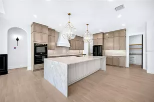 14800 Mim Pl, Dade City, FL 33525 - Photo 10