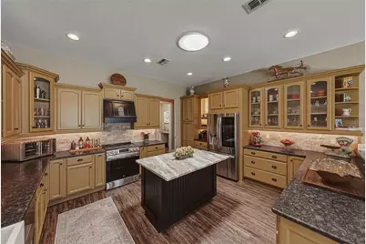 37405 Highridge Drive, Dade City, FL 33525 - Photo 16