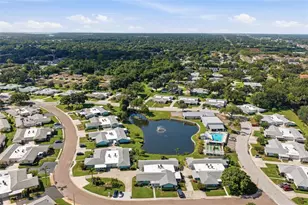 2722 Sherbrooke Ln, Palm Harbor, FL 34684 - Photo 36